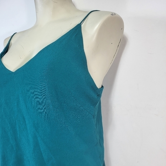 Aritzia Wilfred Free Green Tank Top - Picture 3 of 6